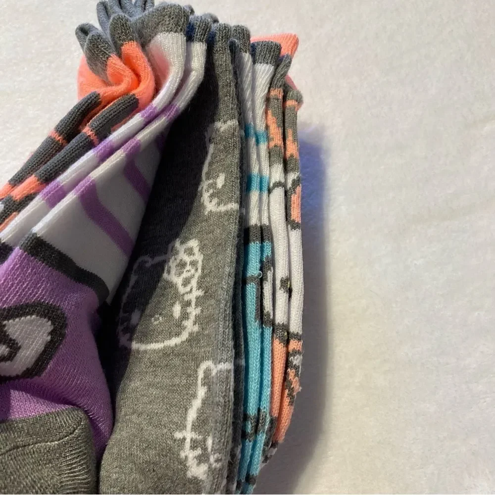 NWT Hello Kitty 5 Pair No Show Socks Kawaii Striped Polka Dots Purple Gray Blue